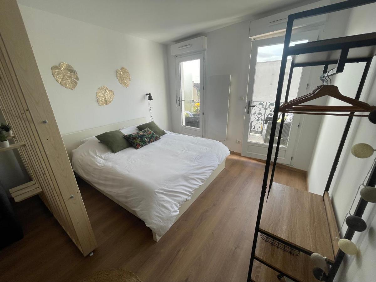 Alp Chartres - Grand Studio Avec Terrasse Et Parking Dış mekan fotoğraf