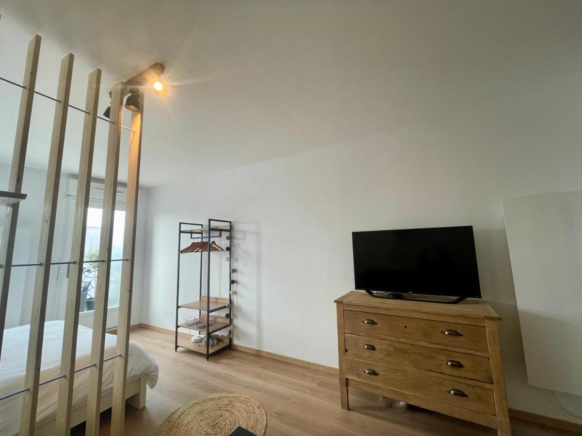 Alp Chartres - Grand Studio Avec Terrasse Et Parking Dış mekan fotoğraf